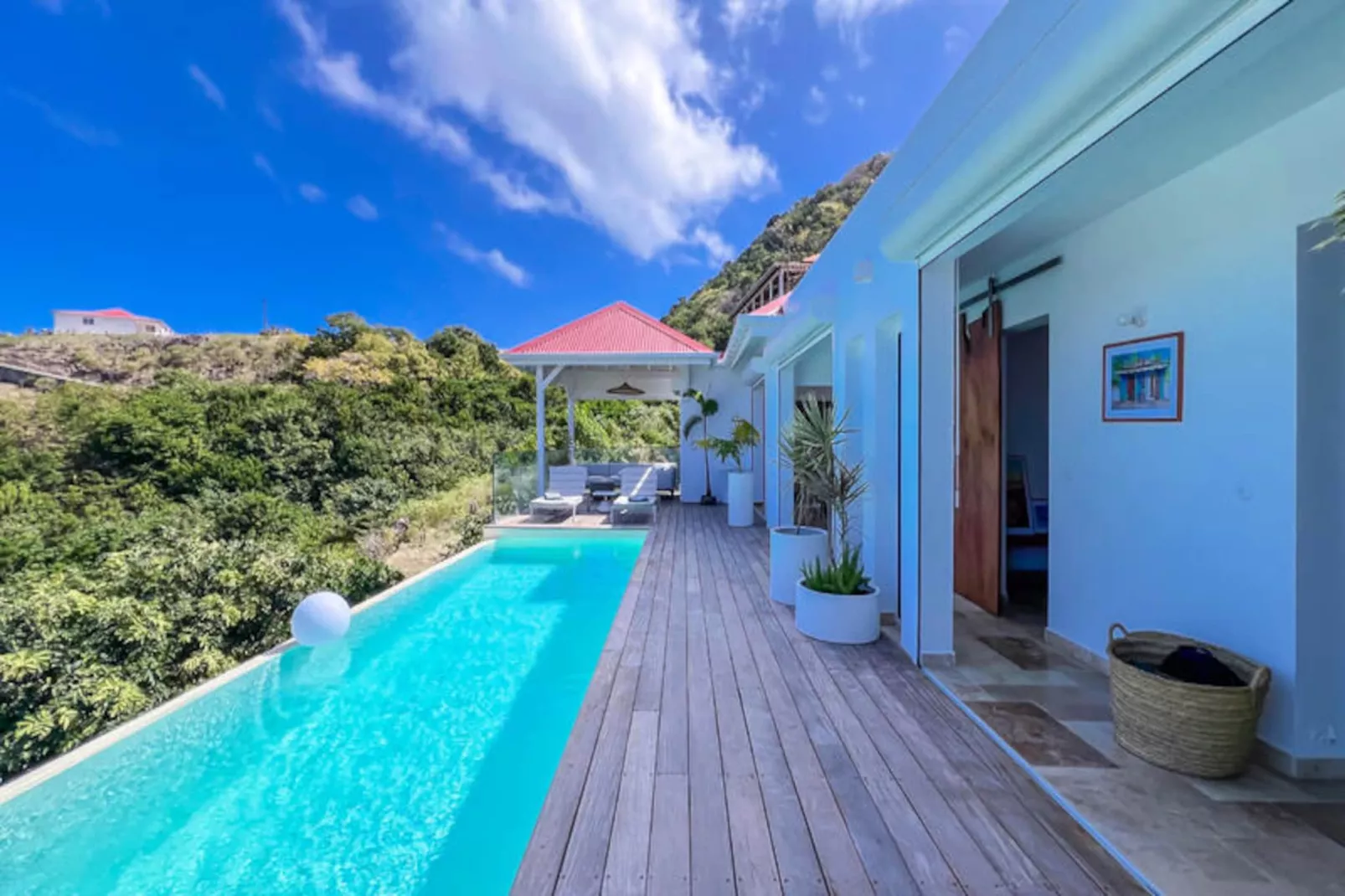 Maison à Terre de Haut-Niet-getagd