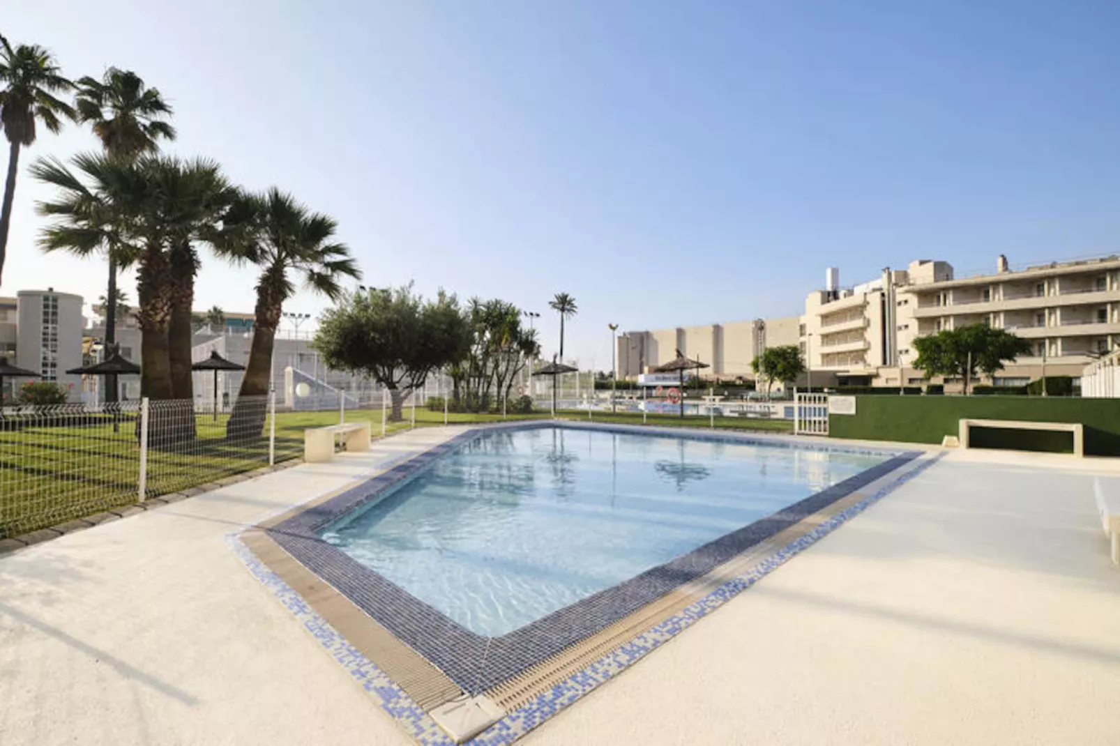 Appartements à Canet d'En Berenguer-Niet-getagd