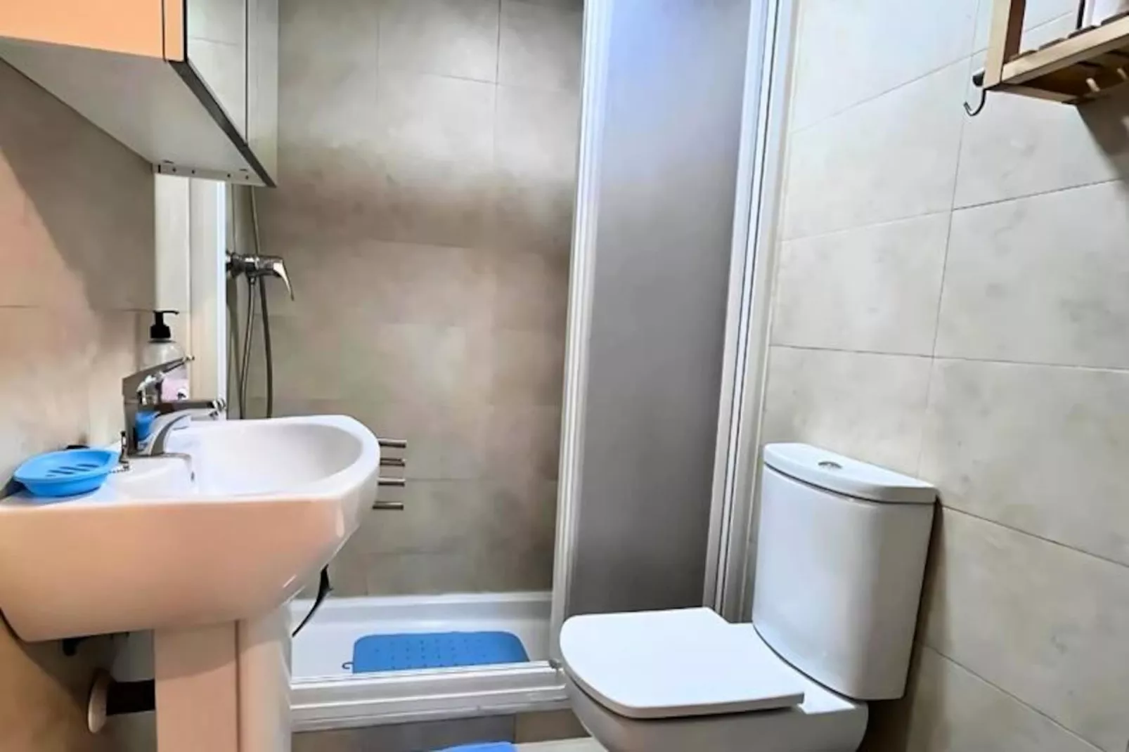 Appartement Lumineux &agrave; 50m De La Plage Avec Piscine Et Parking-Niet-getagd