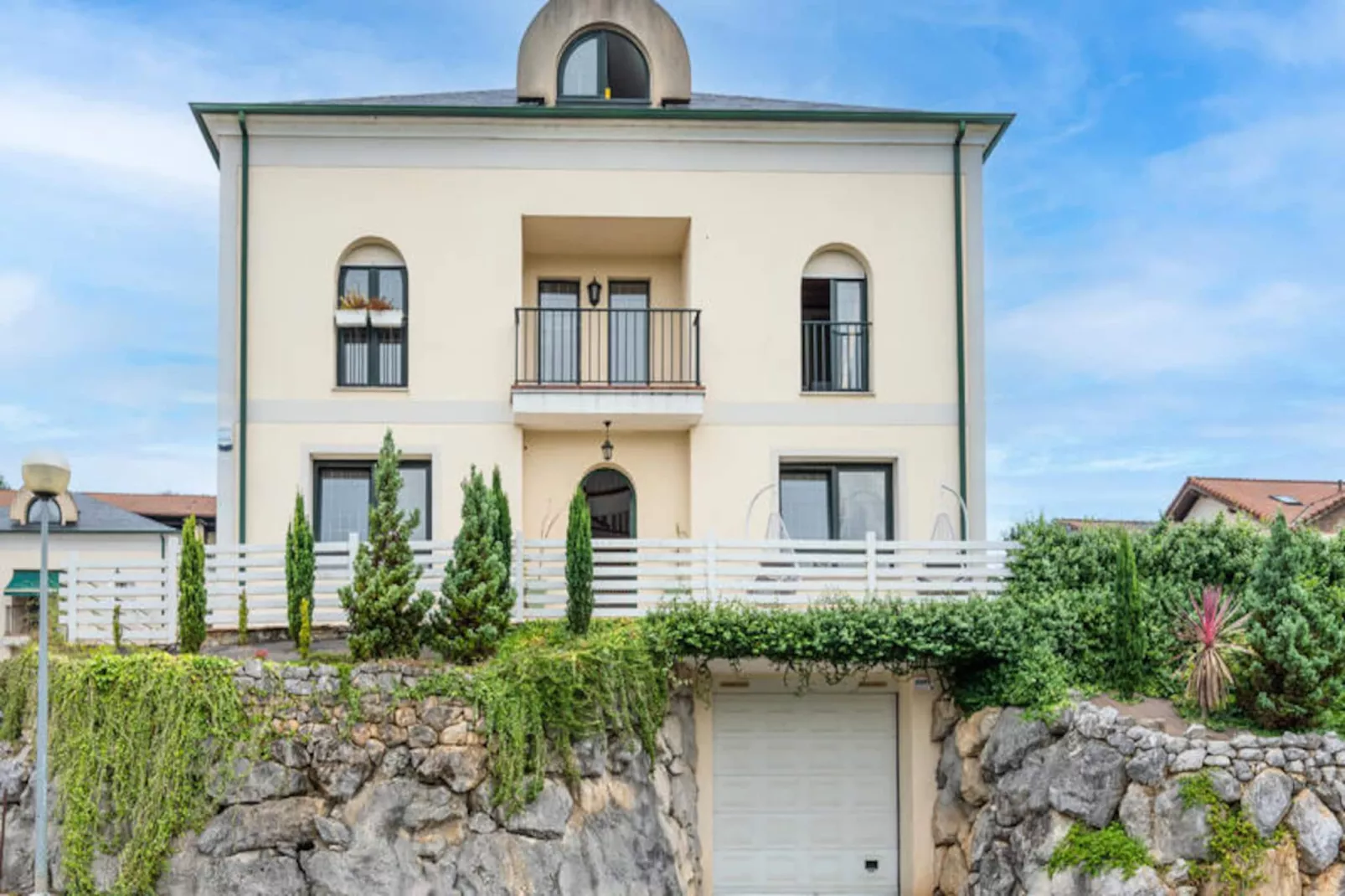 Maison à Arce de Piélagos-Niet-getagd