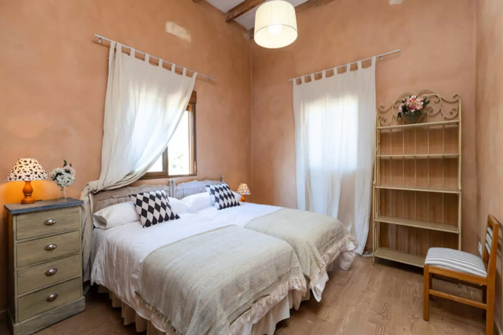 Maison à Elche-Niet-getagd