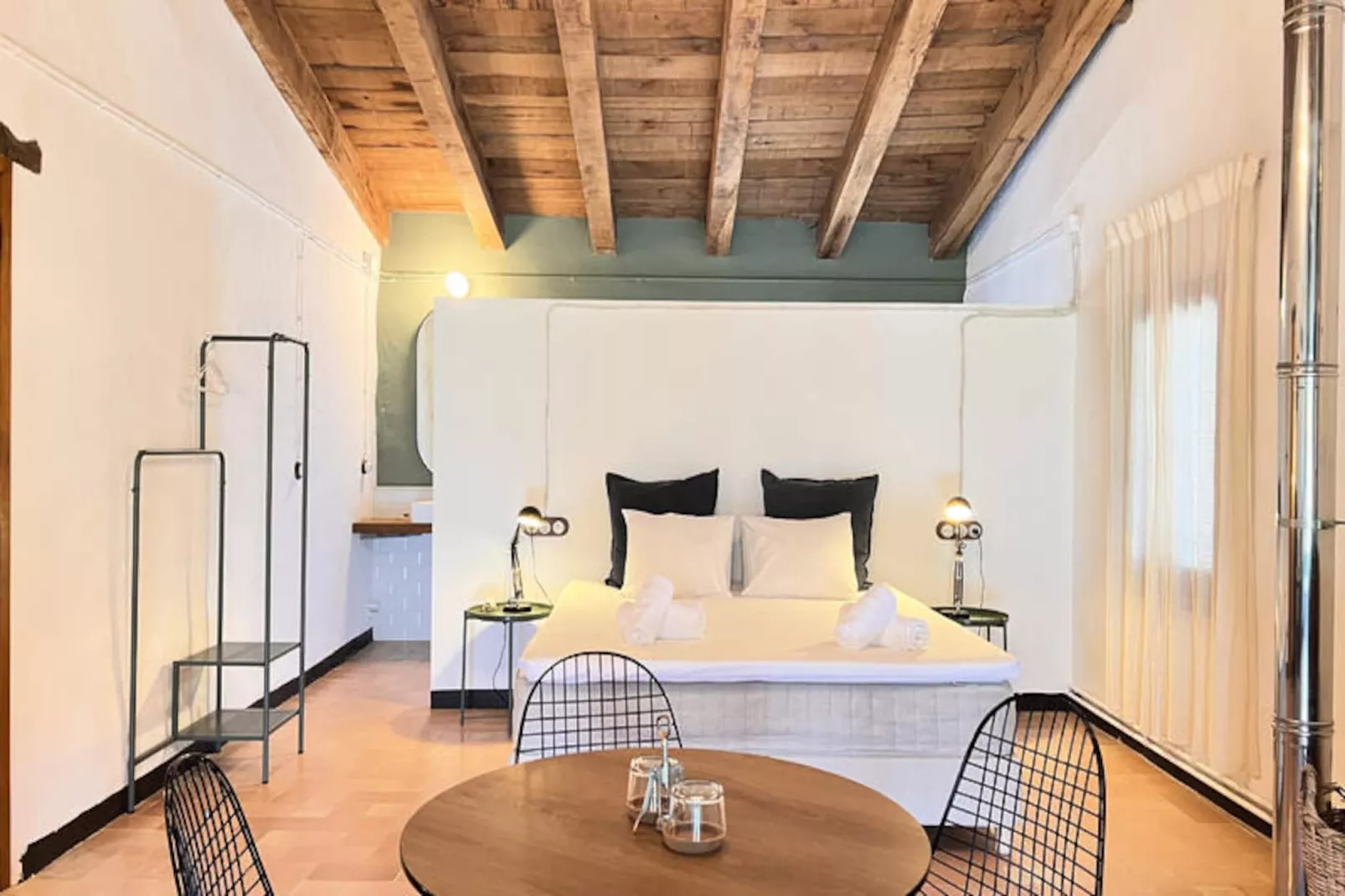 Mobil Home - Bungalow - Cottage à Montagut i Oix-Niet-getagd