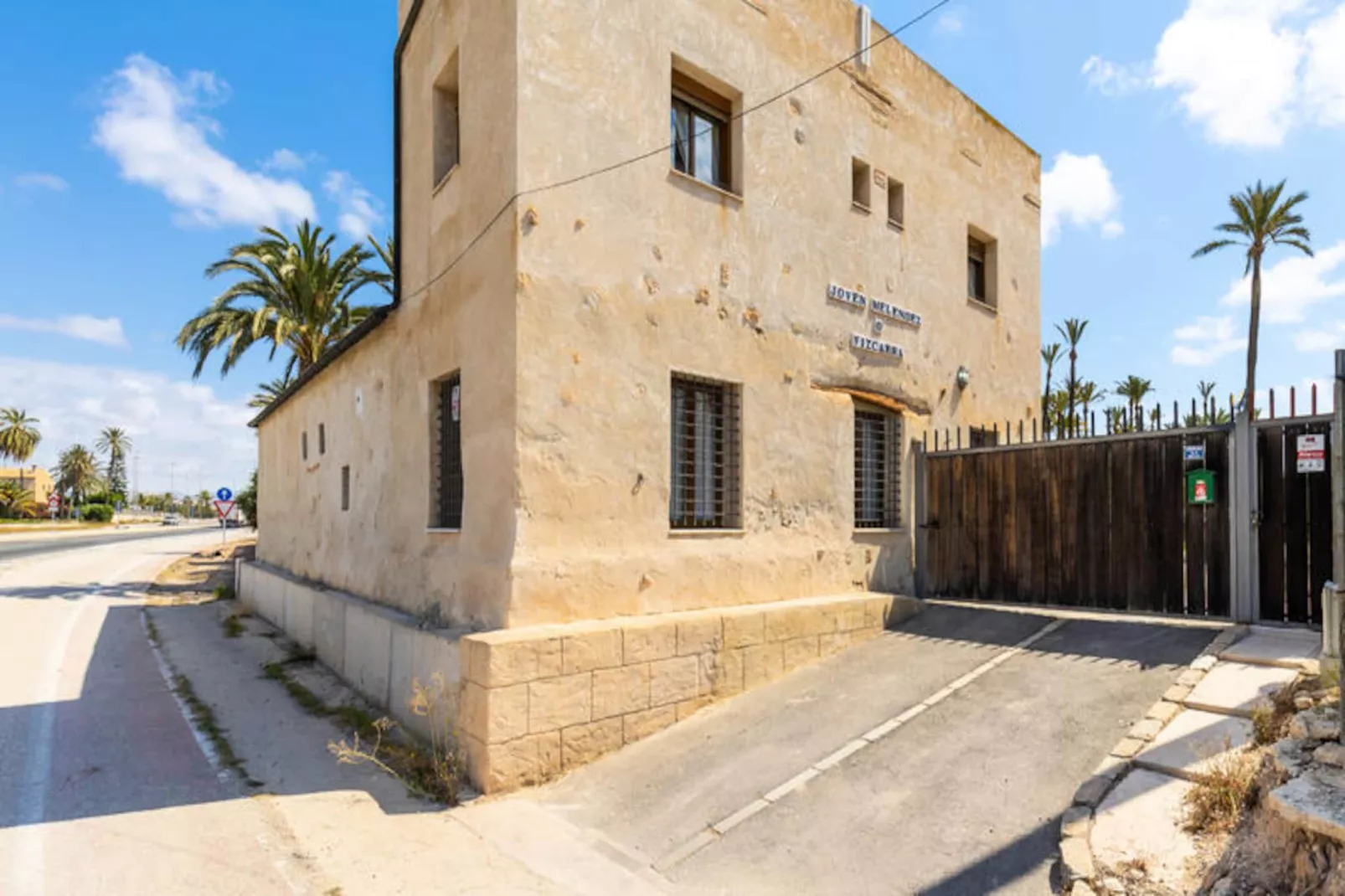 Maison à Elche-Niet-getagd