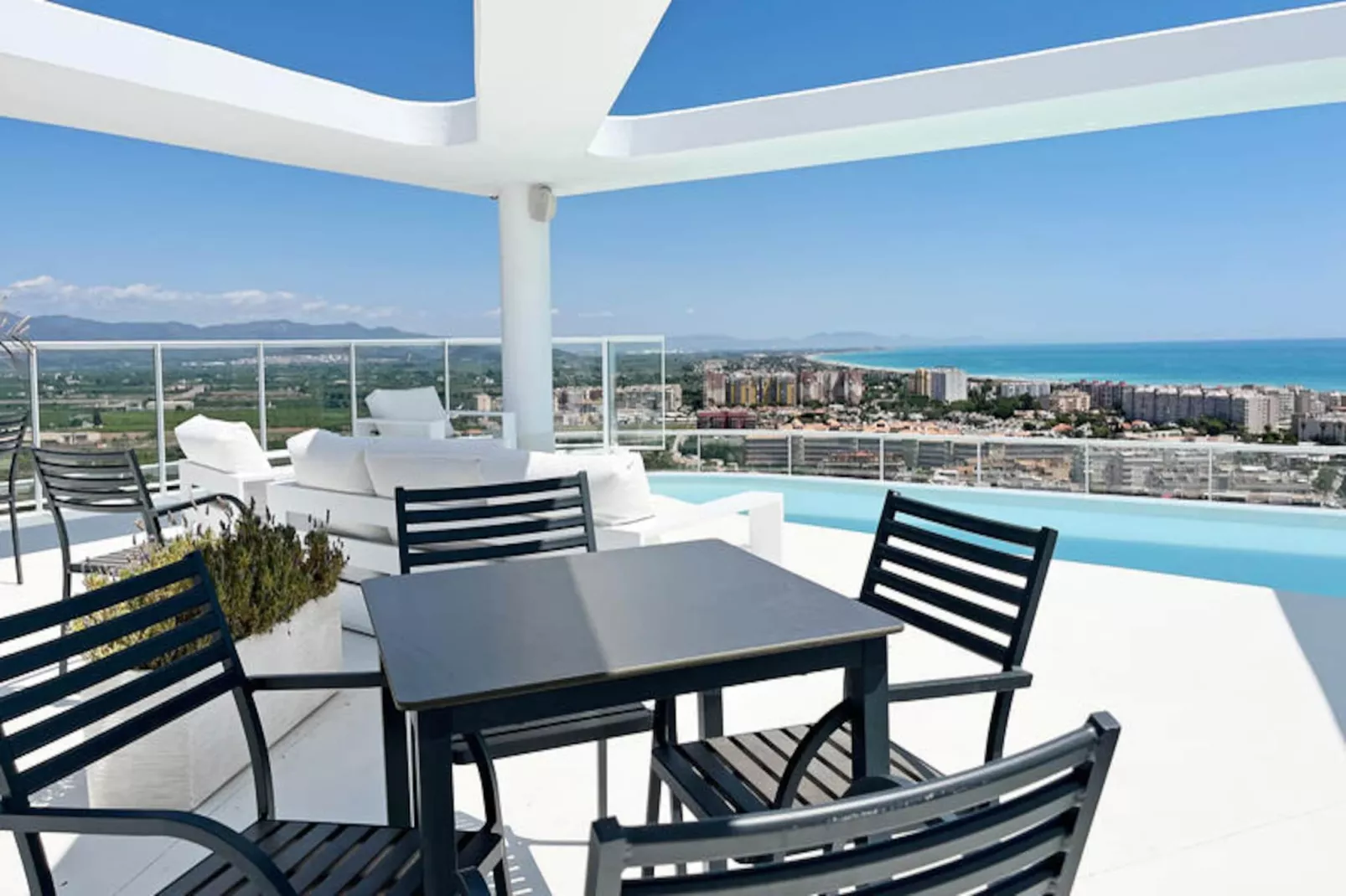 Appartements à Canet d'En Berenguer-Niet-getagd