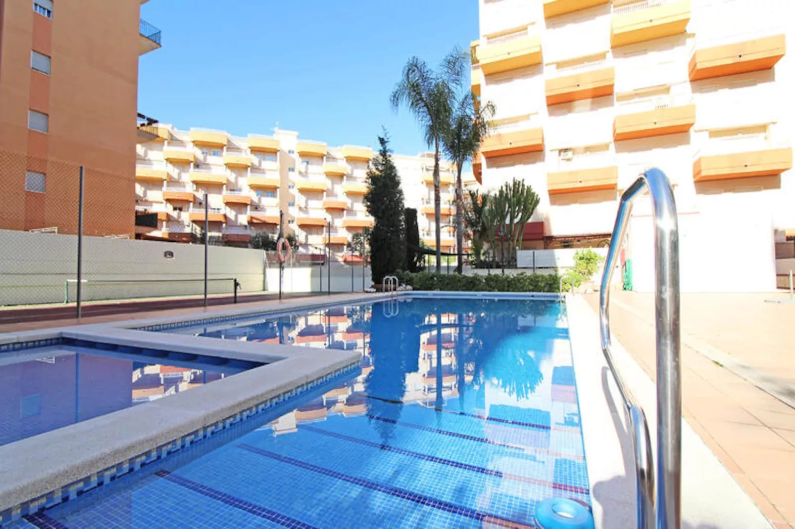 Appartements à Canet d'En Berenguer-Niet-getagd