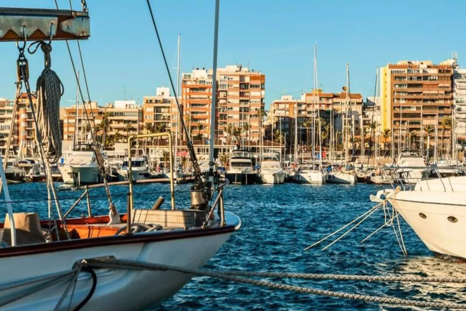Golf, Soleil Et Piscine Priv&eacute;e Pour Un S&eacute;jour De R&ecirc;ve !-Niet-getagd