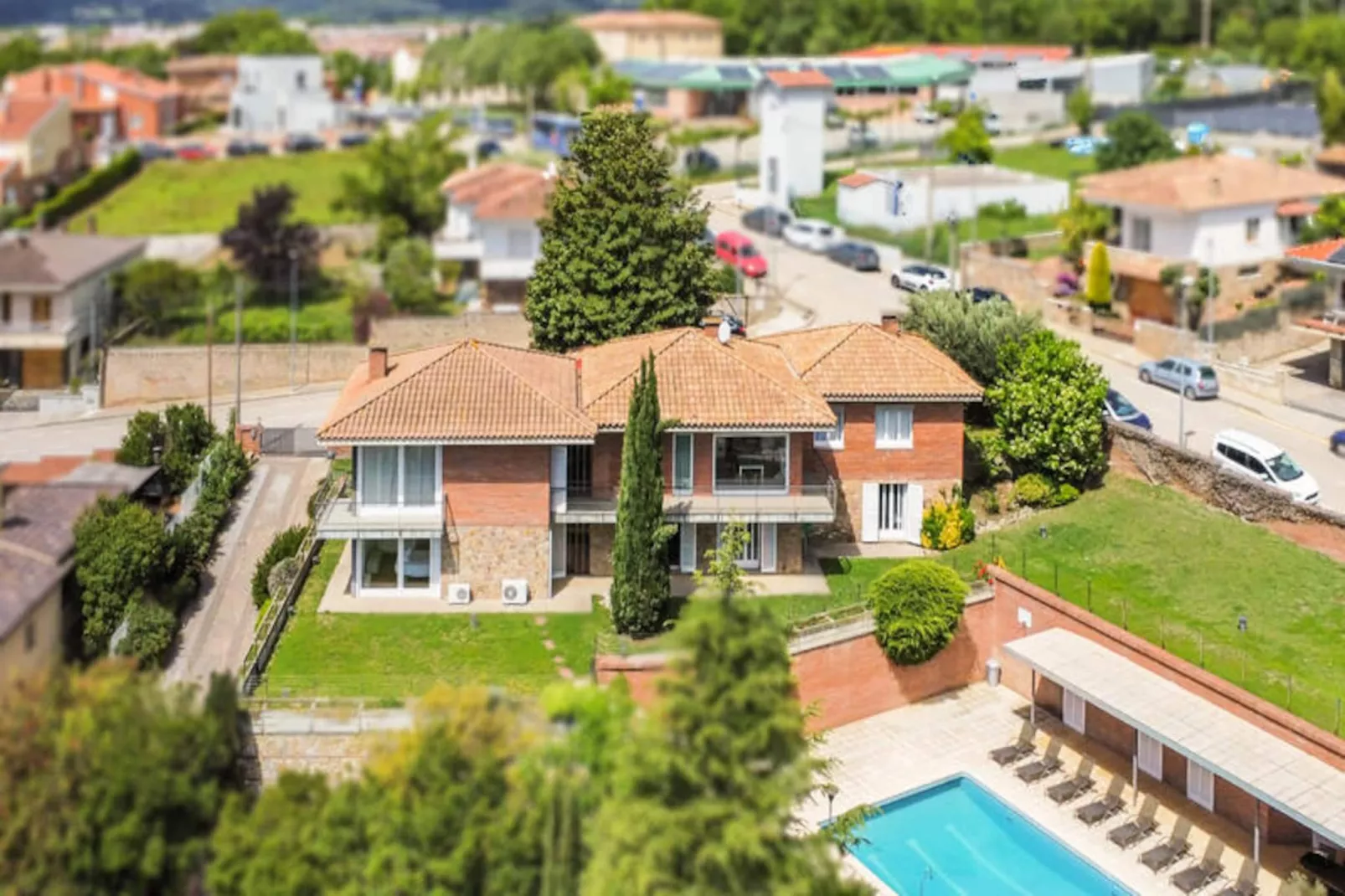 Maison à Banyoles-Niet-getagd