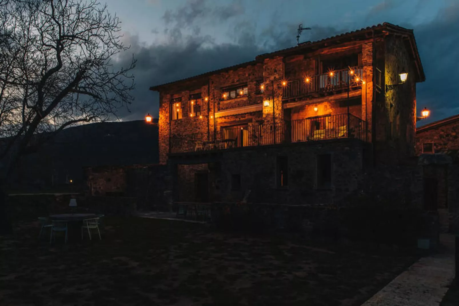 Mobil Home - Bungalow - Cottage à Montagut i Oix-Niet-getagd