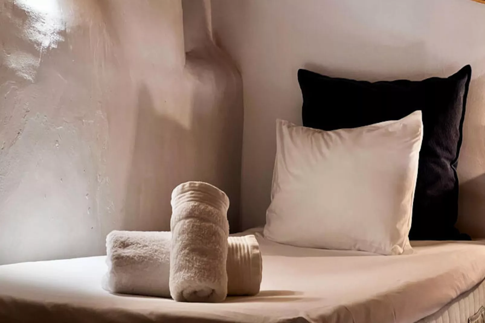 Mobil Home - Bungalow - Cottage à Montagut i Oix-Niet-getagd