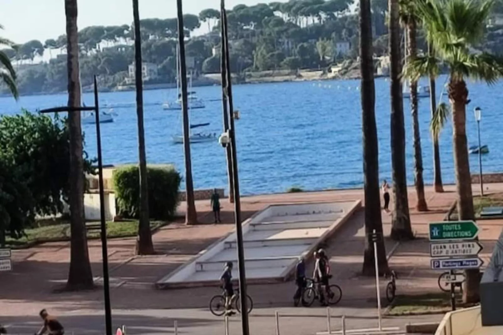 Résidence Appartement Tout Neuf Vue Mer Avec 2 Chambres Dans Antibes