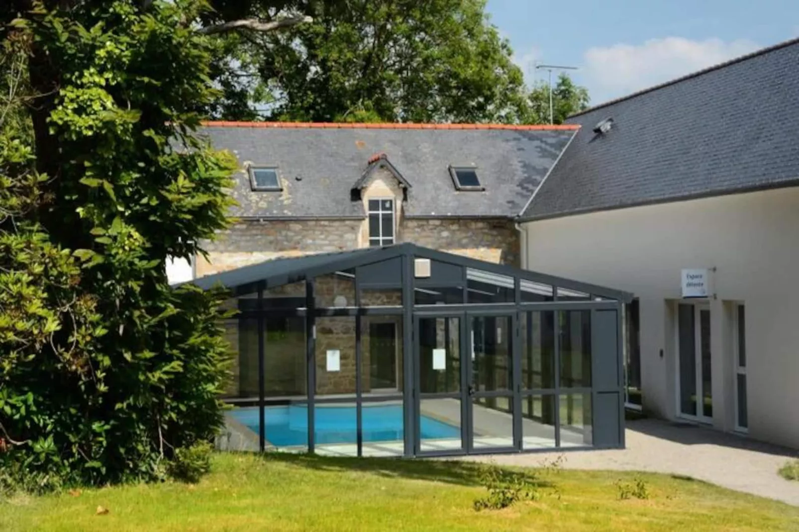 Terres de France - Résidence Domaine de la Baie ***