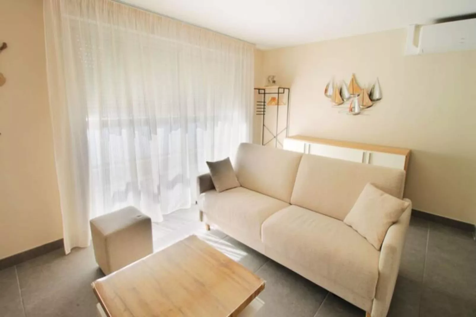 T3 Neuf, Clim, Terrasse & Garage &agrave; 2 Pas Du Lac