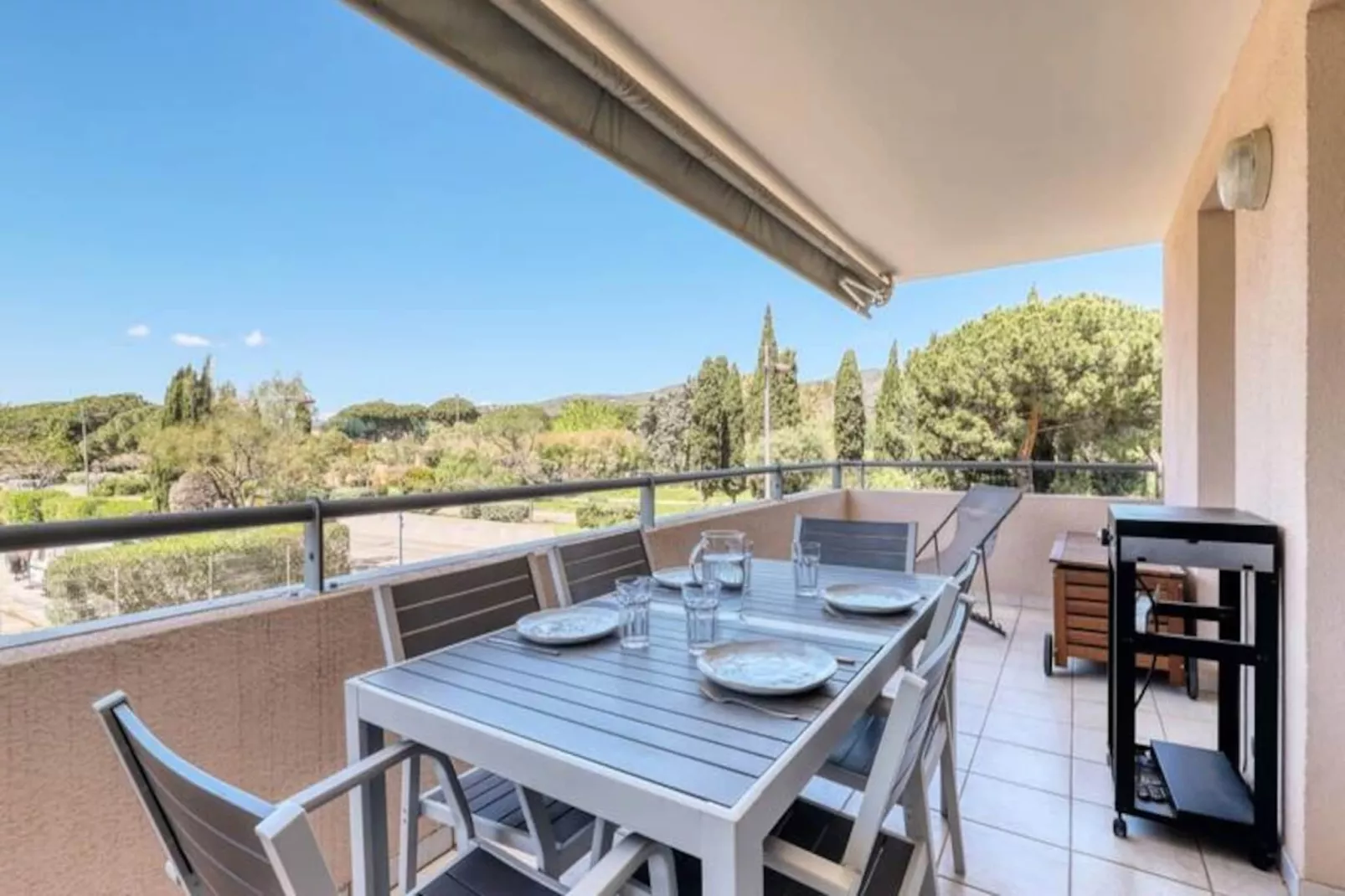 Résidence T2 Au Lavandou - R&eacute;sidence Avec Piscine