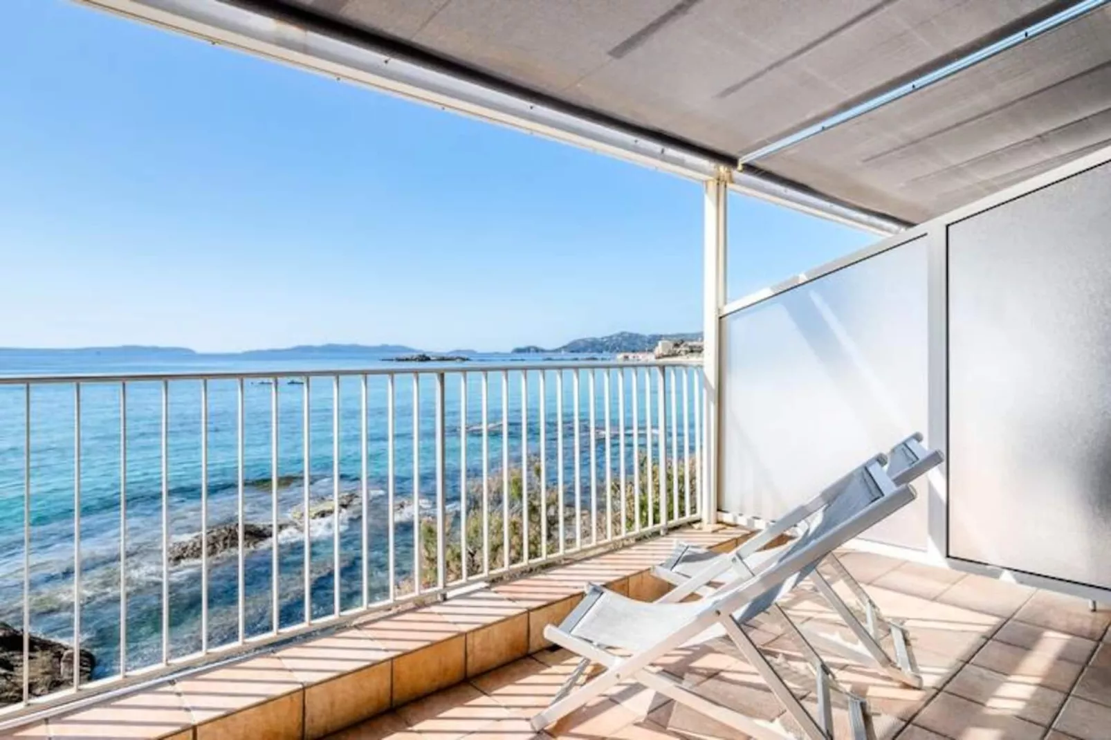 Résidence Suite Vue Mer 🌅 – Comme Un Appartement, Dans Un Hôtel 4★ Fermé L’hiver