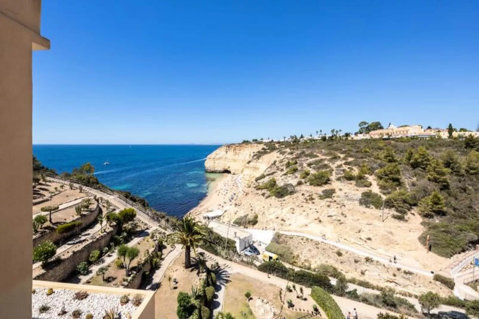 Appartement Melodia Do Mar Directement Sur La Plage De Vale Centeanes !