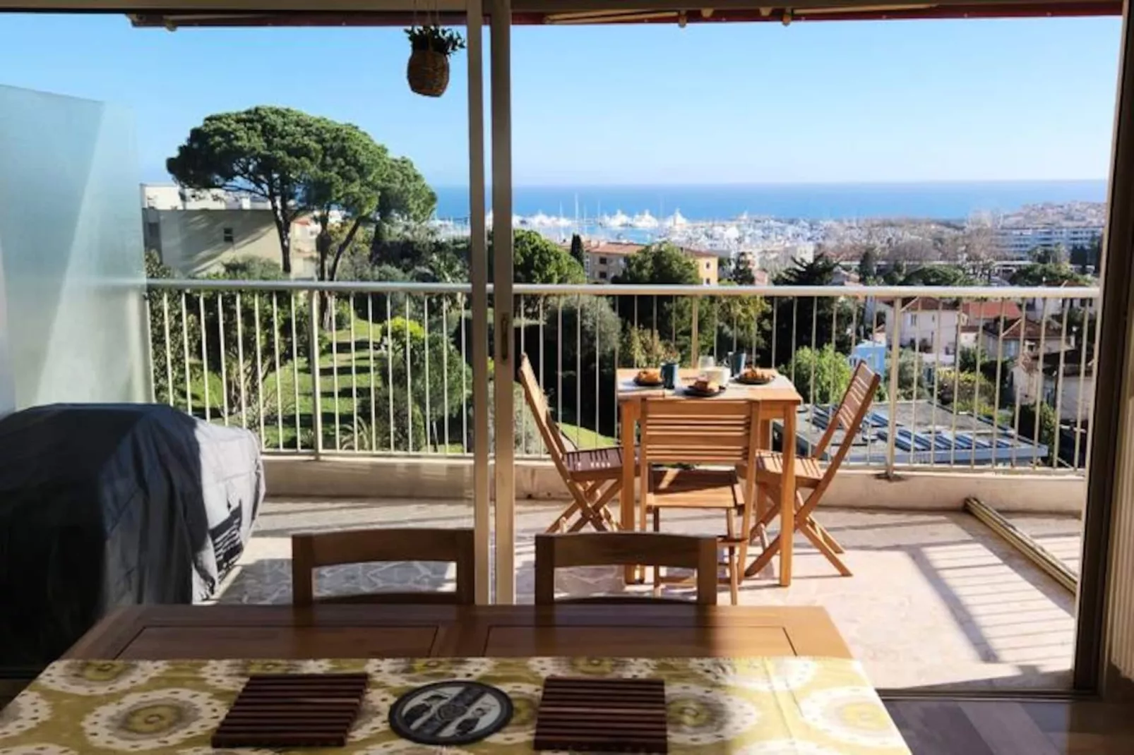 Résidence Le Valen&ccedil;ay : Magnifique 3 Pi&egrave;ces Avec Vue Mer D&eacute;gag&eacute;e