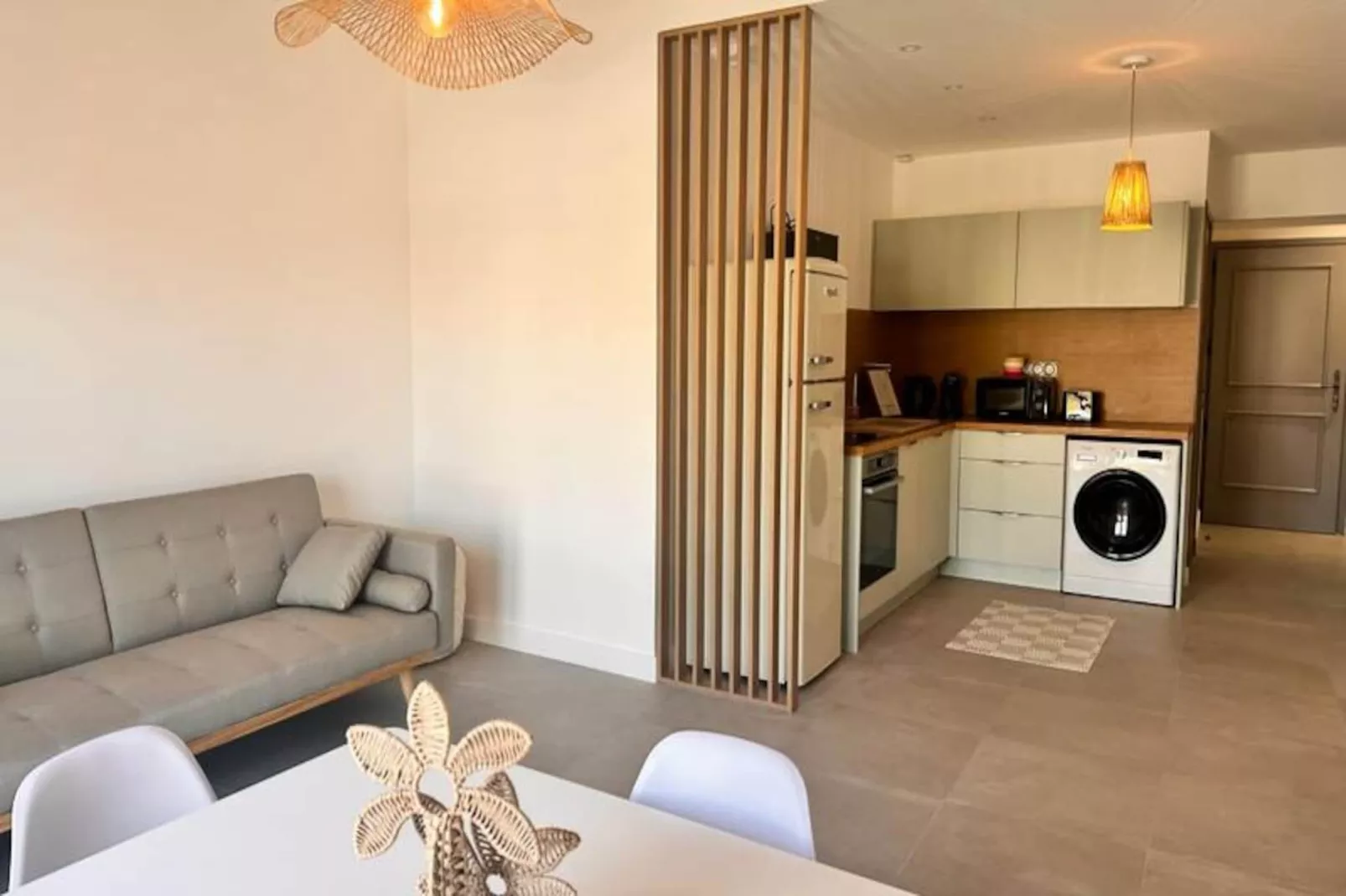 Résidence Les Palmiers -  Appartement Une Chambre Vue Canal