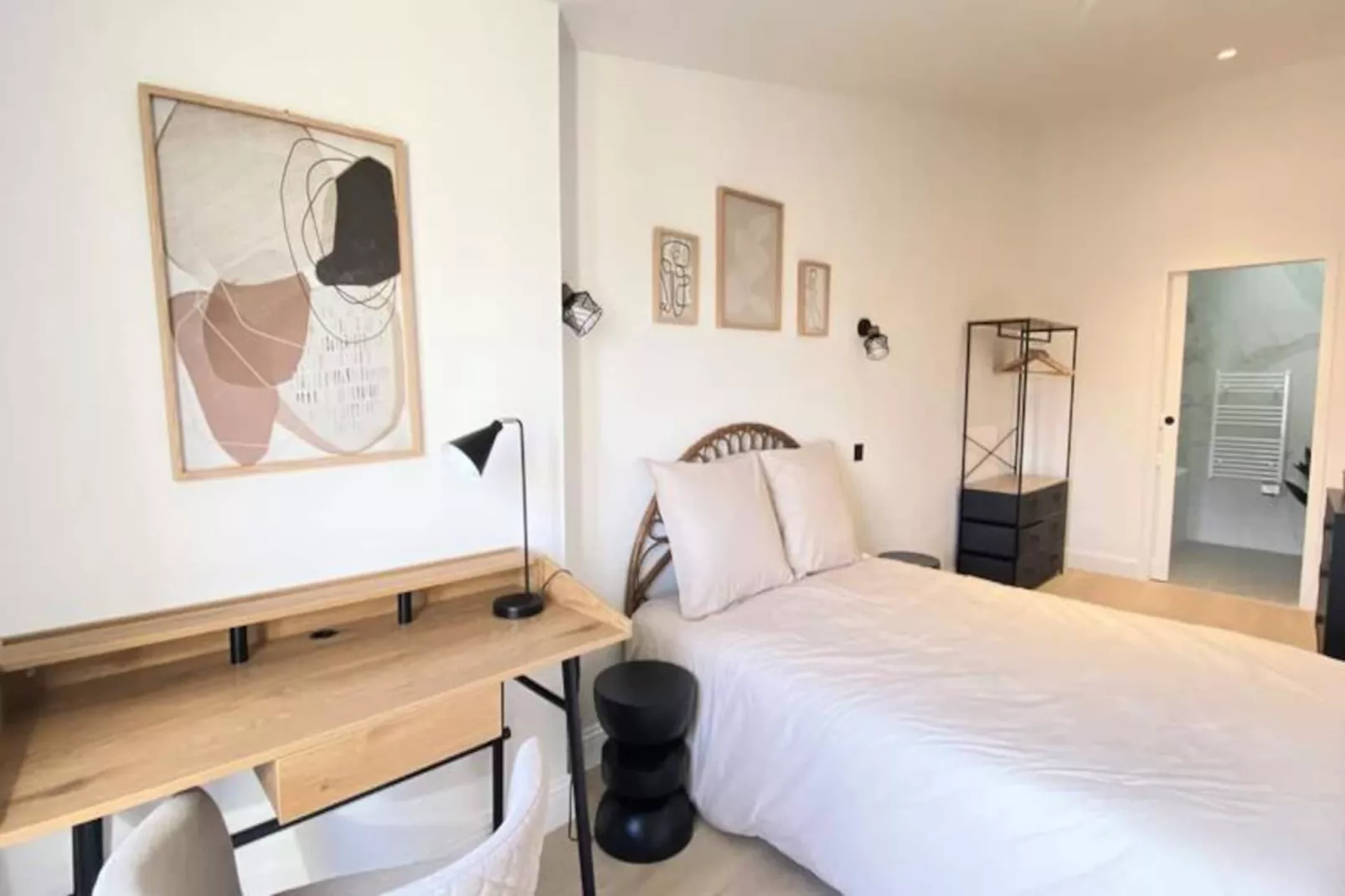 Duplex Prestigieux Au C&oelig;ur Du Triangle D&rsquo;or