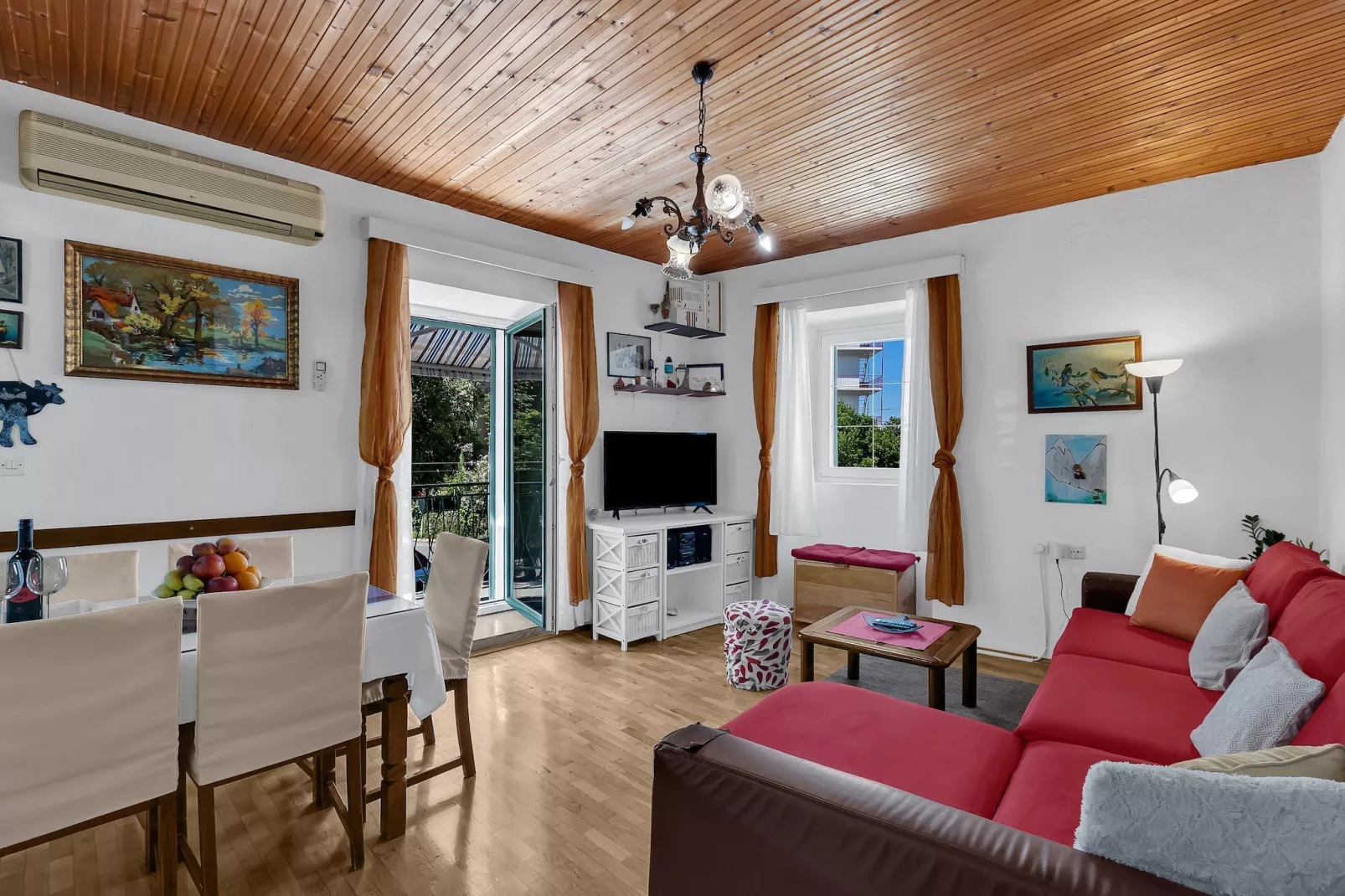 Apartments Kata - Three Bedroom Apartment with Balcony