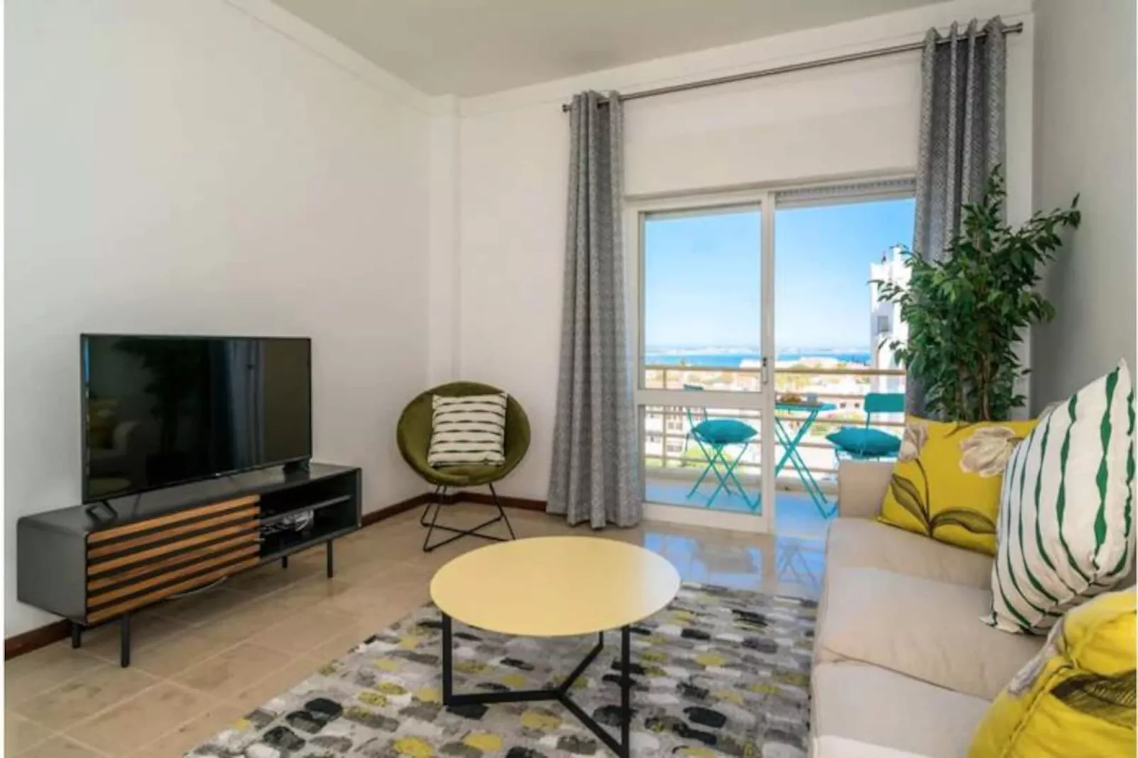 Sunny Seaside Escape