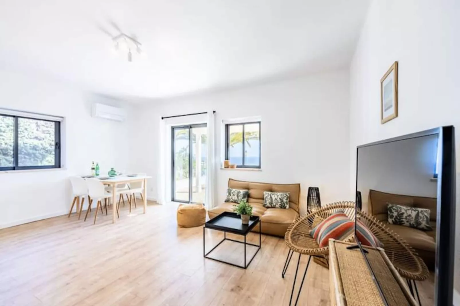 Fortaleza Sea View Villa Miramar - Two Bed Downstairs Apartment