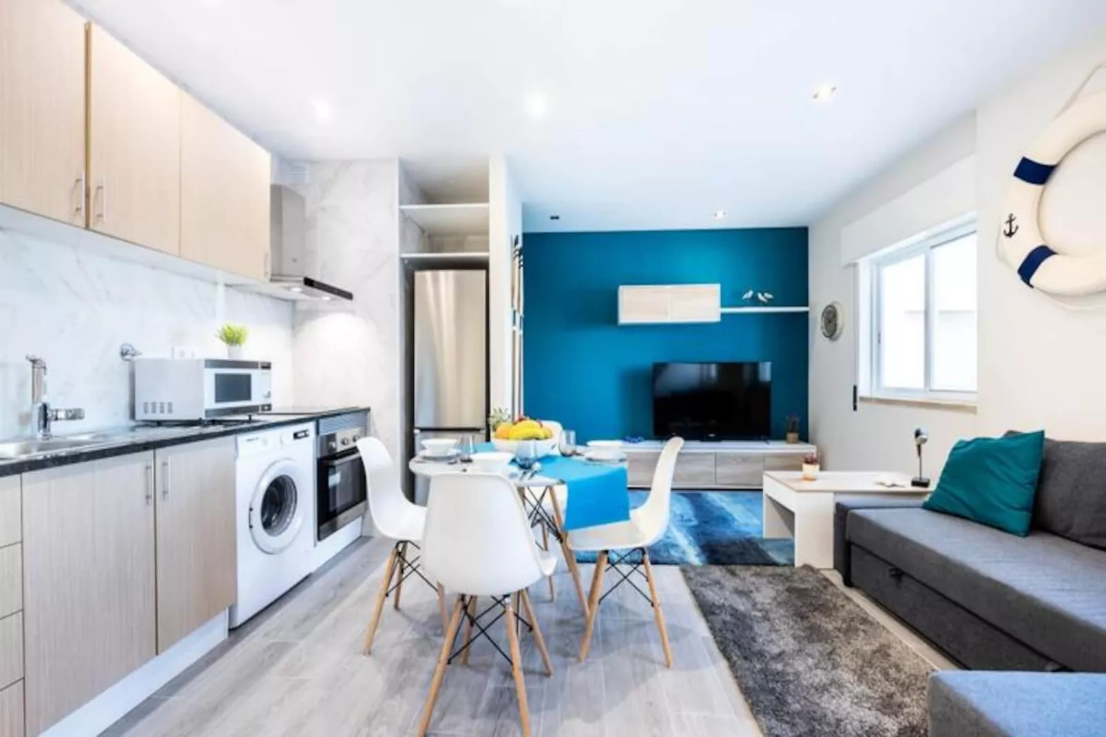 Torri Riverview Apartment