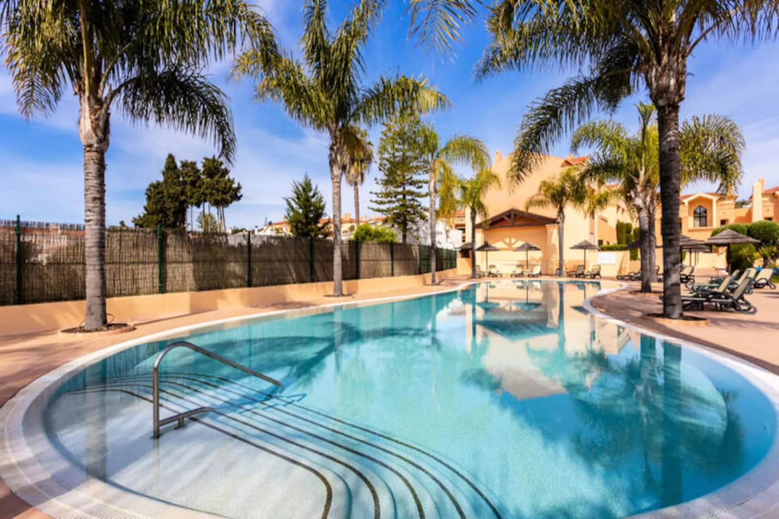 Baia Da Luz - Tropicana Beach Apartment