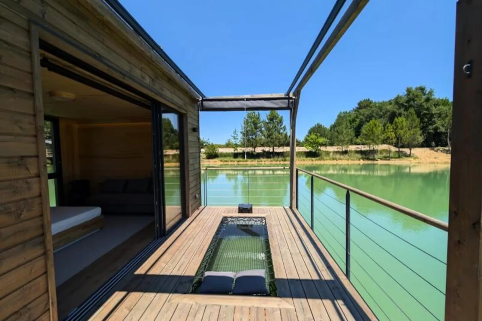 Lodge Sur L'eau En Dordogne