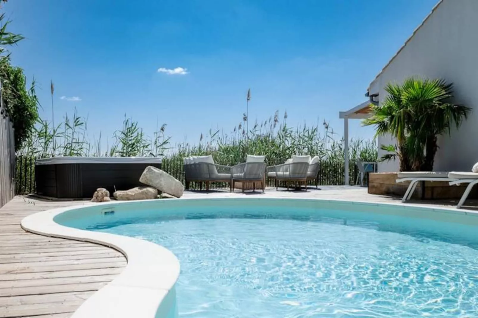 Résidence La Perle Rose Villa Standing 5 &eacute;toiles Avec Piscine Jacuzzi Et Superbe Vue