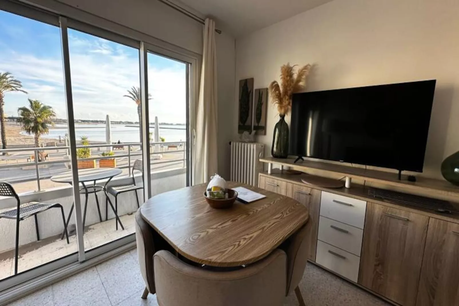 Résidence L'imp&eacute;rial 1- Appartement Tout Confort 1 Chambre , Vue Mer