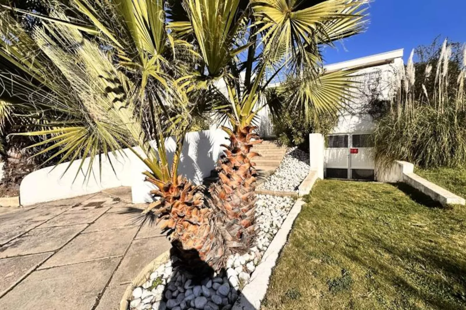 Résidence Studio Les Jardins Du Port  Port Camargue, Avec Piscine &agrave; 2 Pas De La Plage