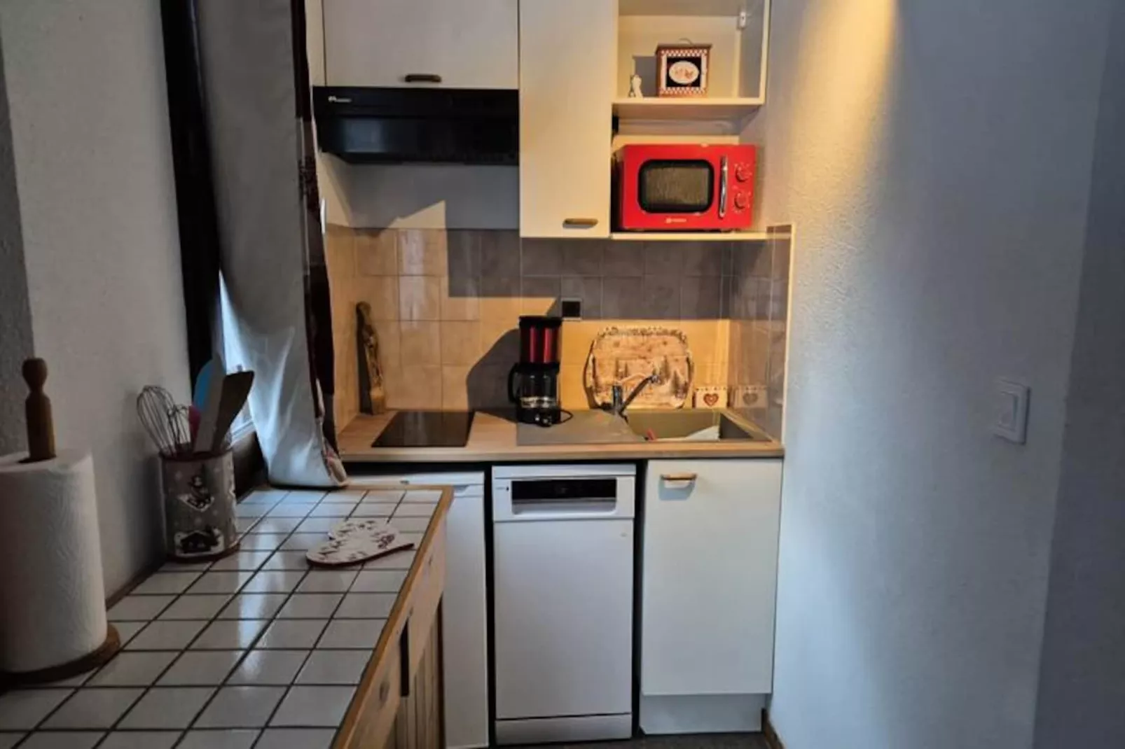 Appartement 4 Personnes Avec Piscine, Centre De La Station Feclaz
