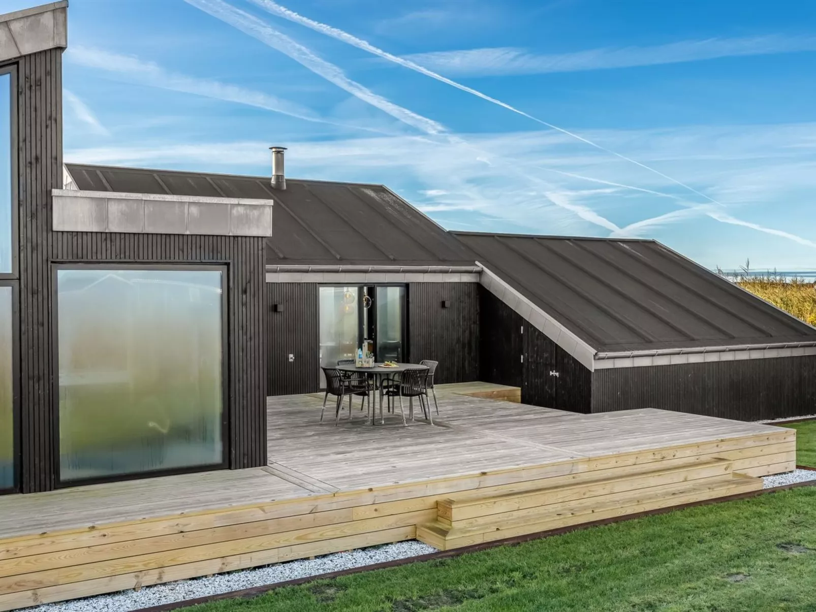 "Elisabet" - 400m from the sea