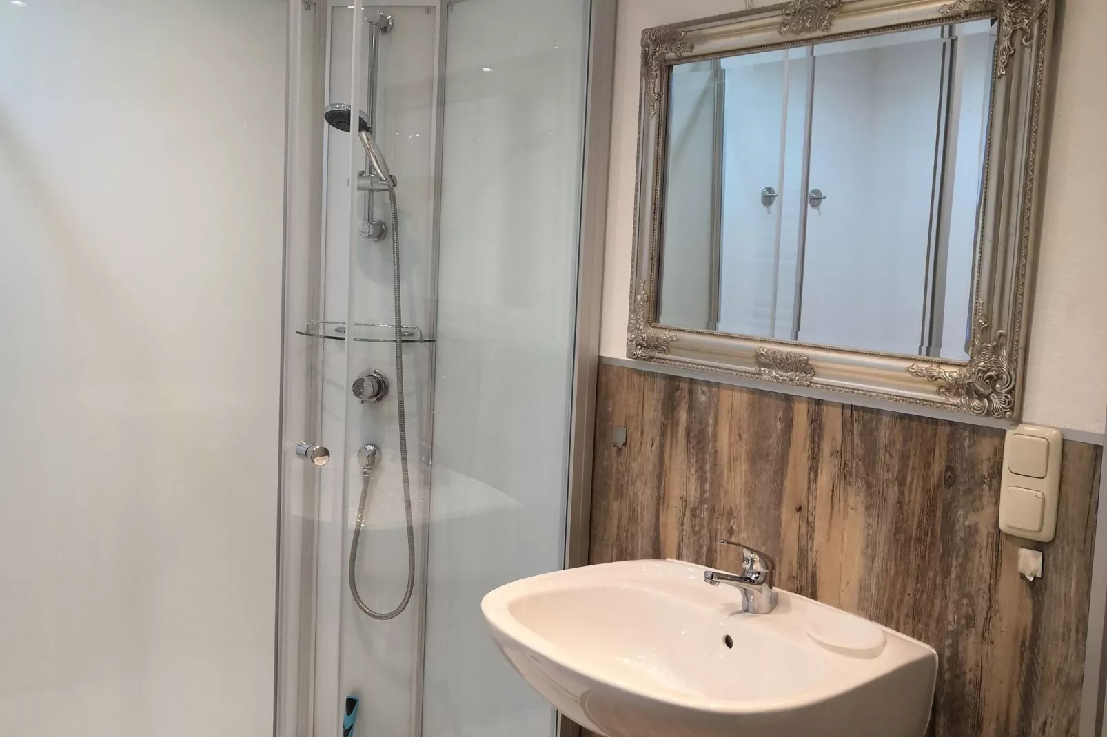 Holiday village Vorauf, Siegsdorf-Typ F, 3-Raum-App., Typ Traunstein, 81 qm-Badkamer