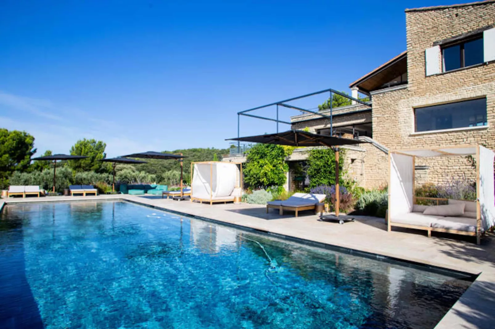 Villa De Haut Standing - 4 Chambres - Piscine