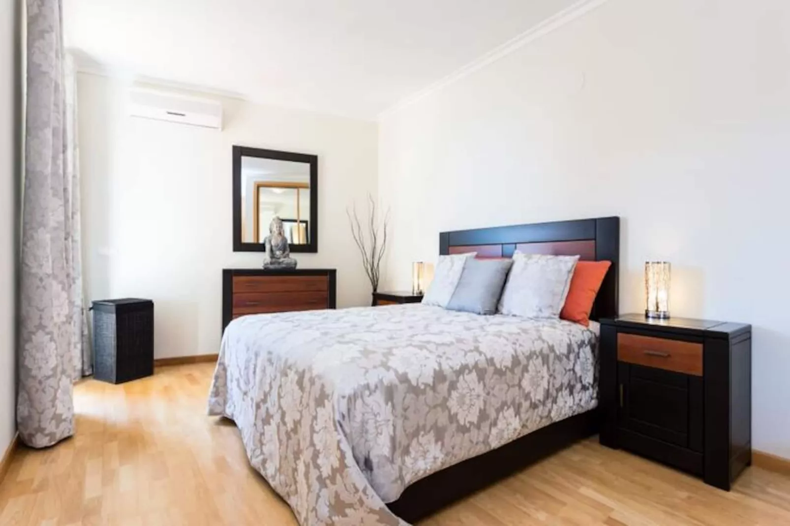 Meia Praia View Apartment