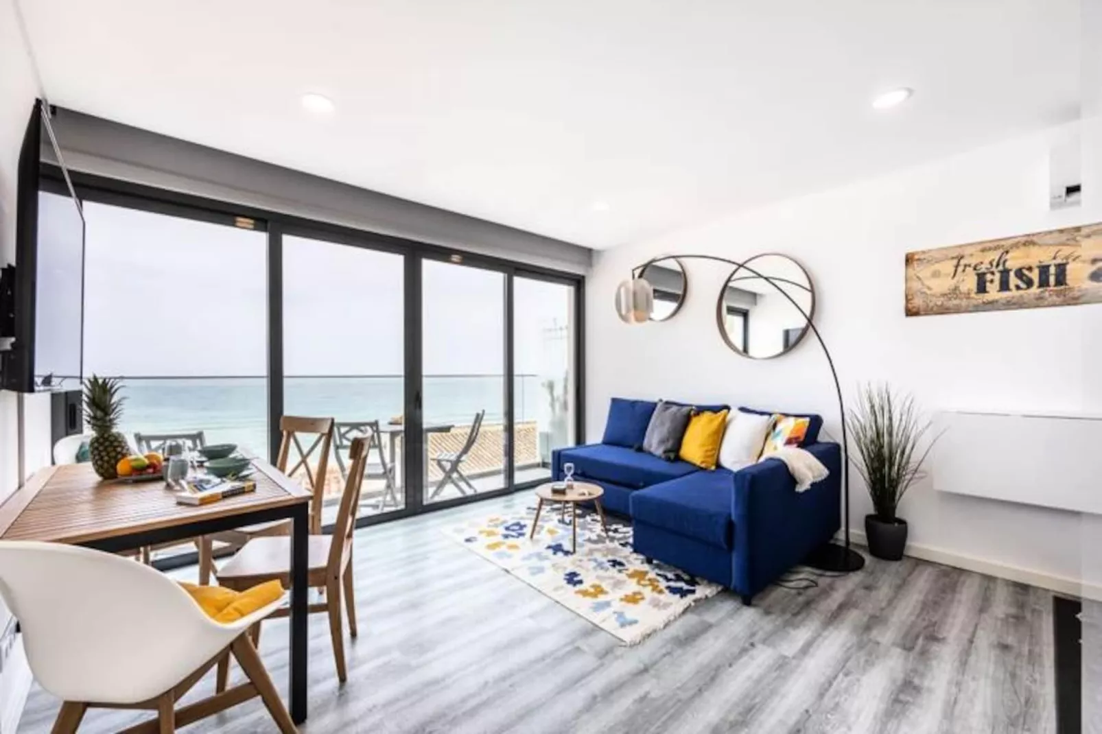Frontline Seaview Apartment