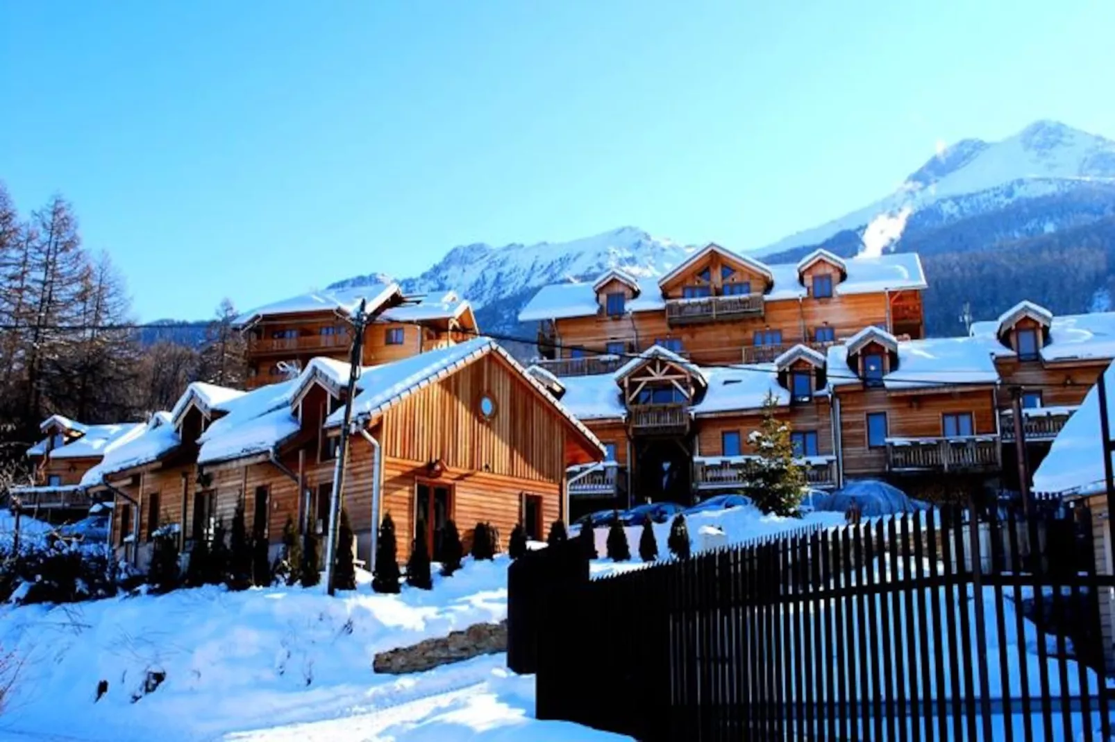 Résidence Les Logis d'Orres ***