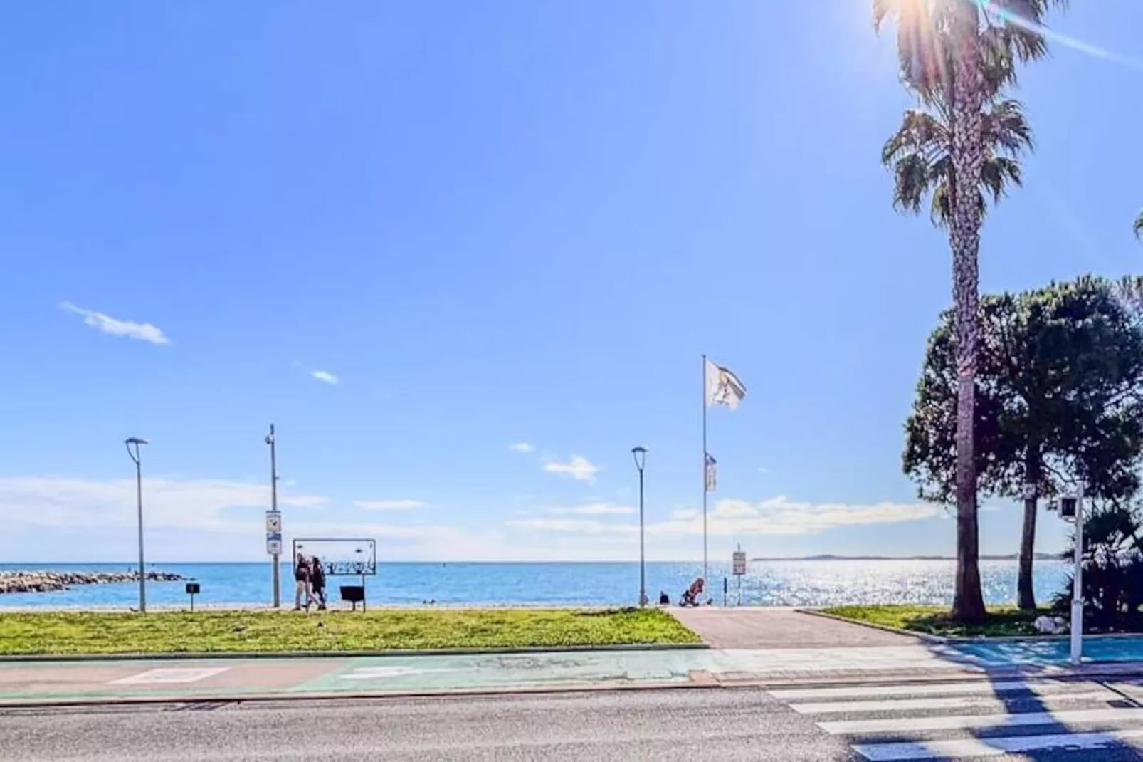 Studio Contemporain 2p à Quelques Pas Des Plages