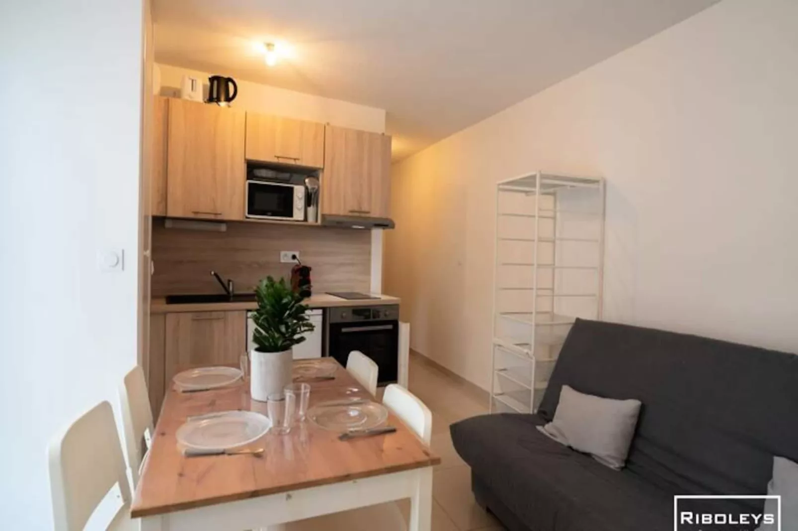 Vias-plage - Grand T1 &agrave; 100m De La Plage