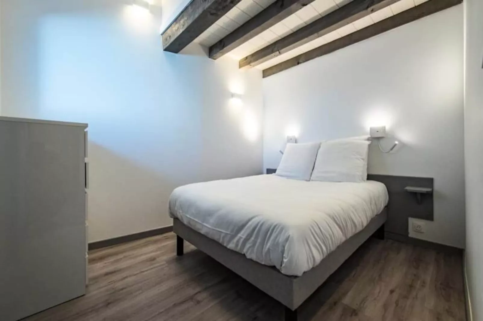 Résidence Duplex &agrave; Albiez-montrond Avec Terrasse