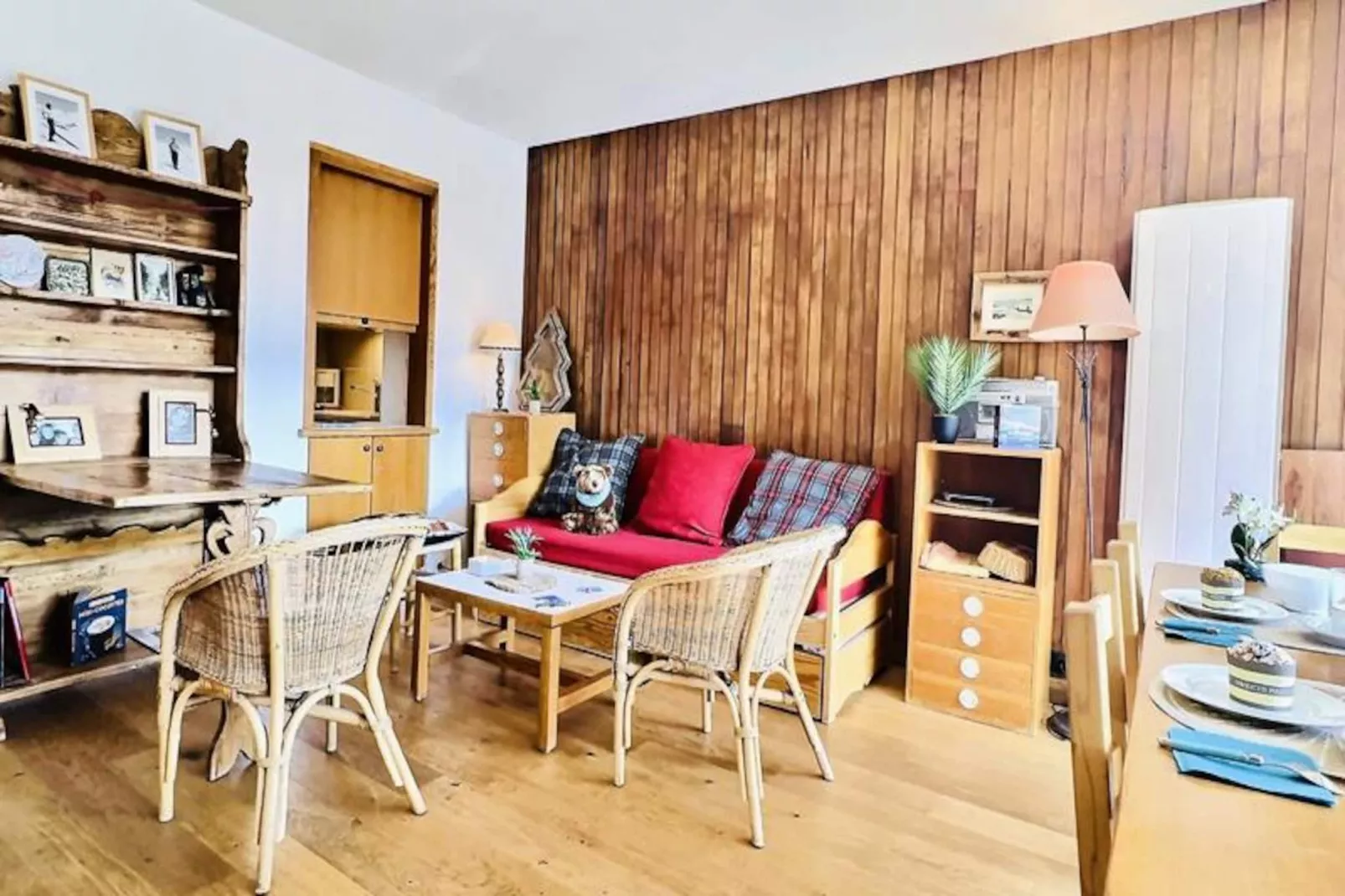 Le Chalet De La Tour