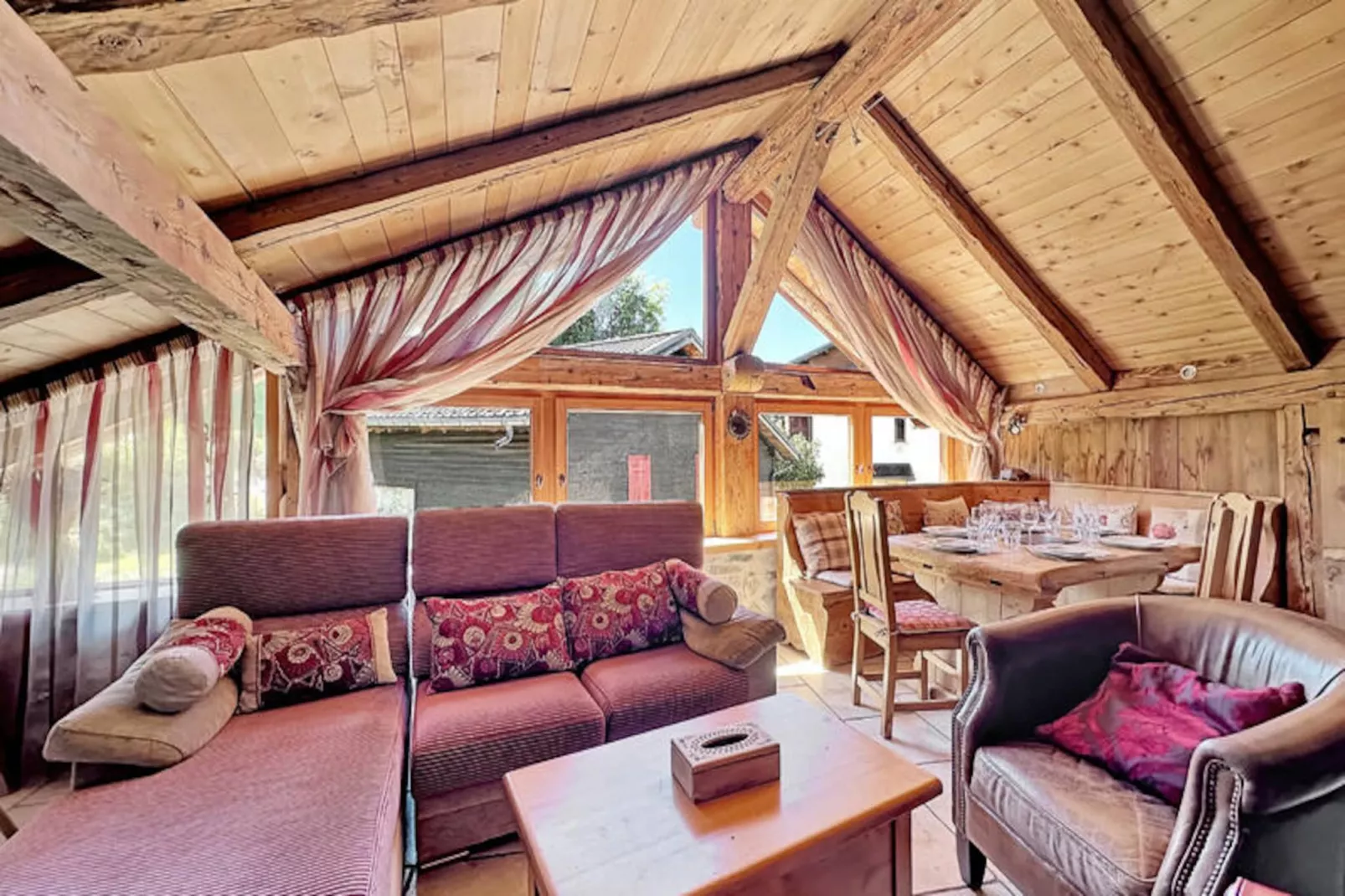 Appartements à Les Carroz-d'Arâches