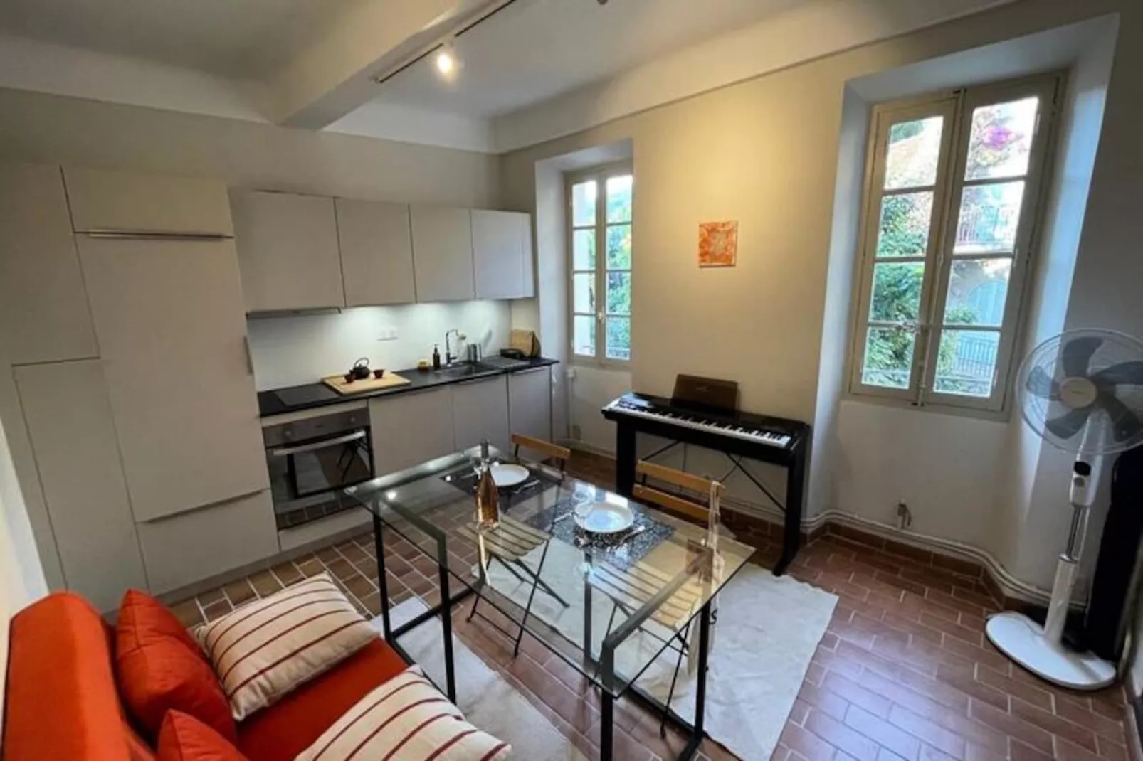 Résidence Charmant Studio - Plein Coeur De Village M&eacute;di&eacute;val