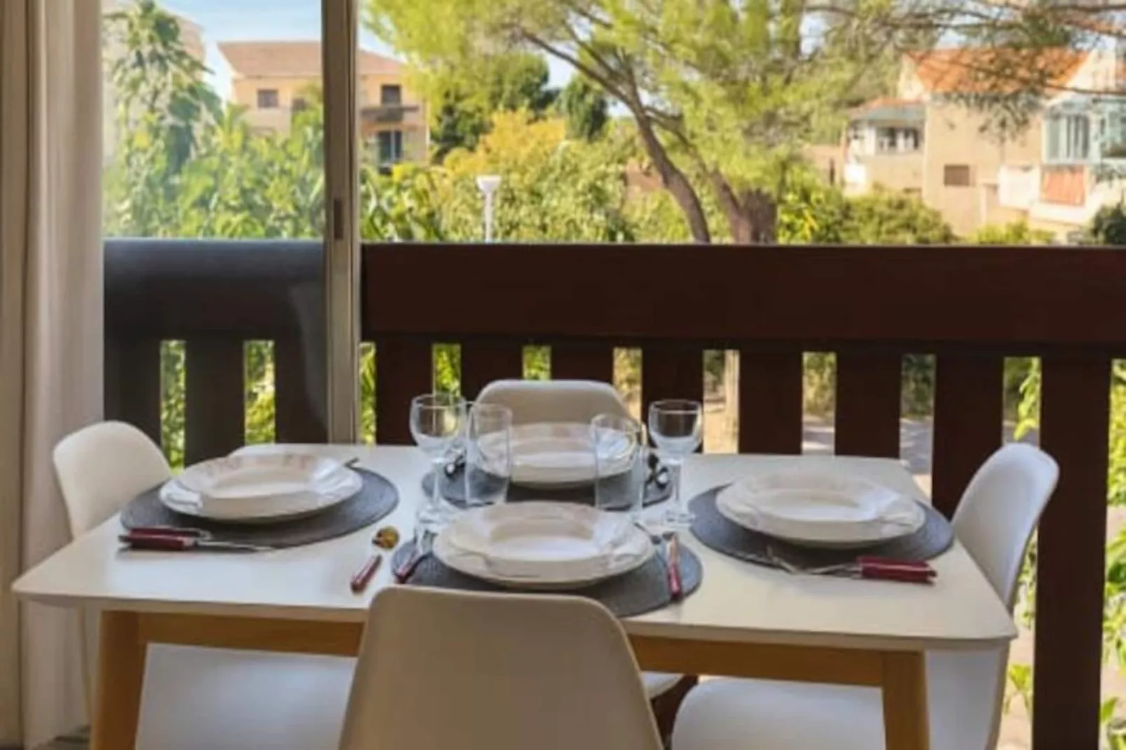 La Parenth&egrave;se - Proche De La Mer Et Centre Ville