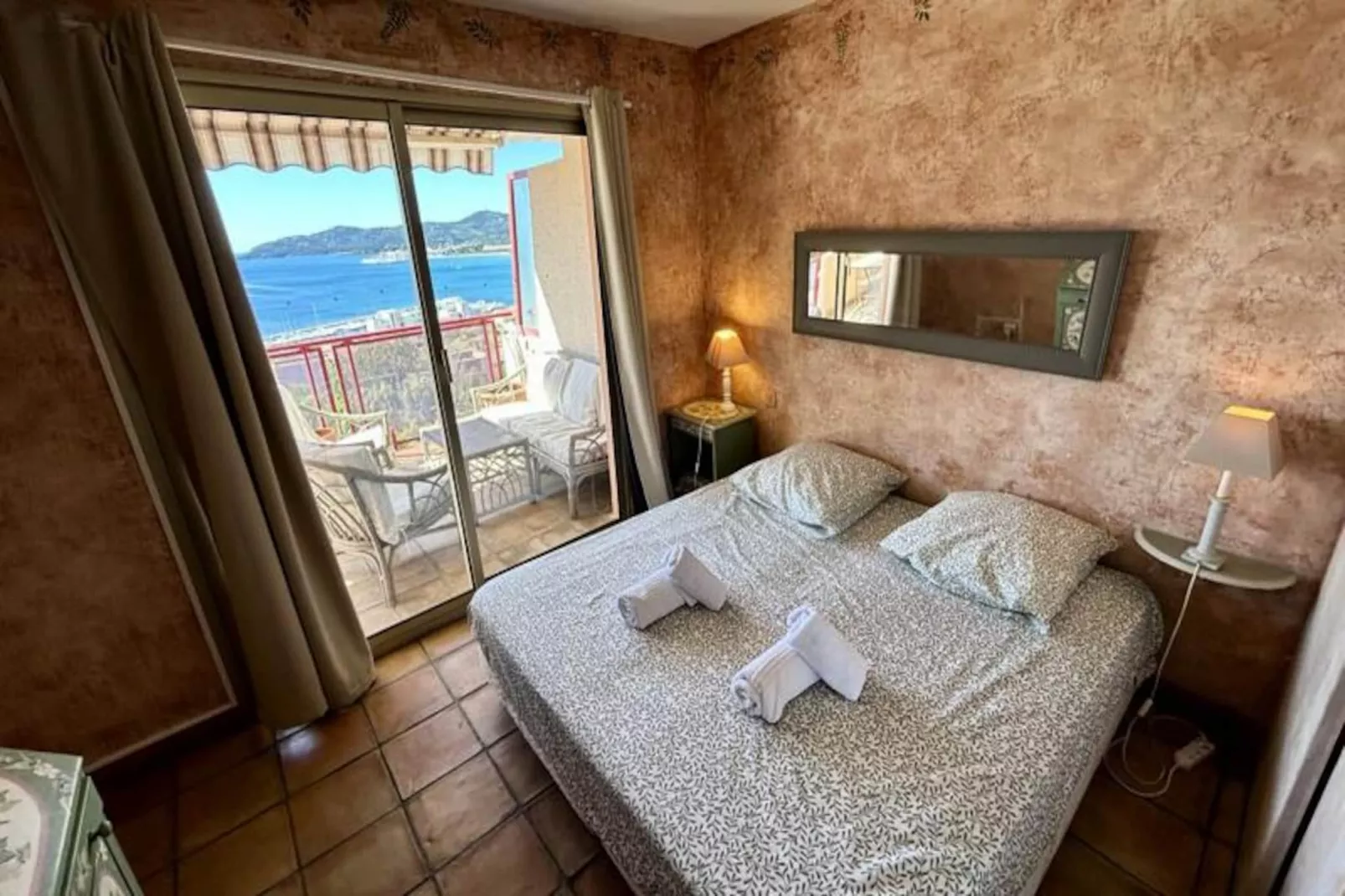 Résidence Appartement Atypique Avec Vue Mer, Piscine Et Charme à La Pagnol