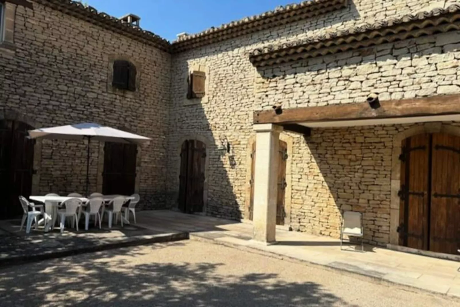 "les Campanettes" : Superbe Mas En Provence