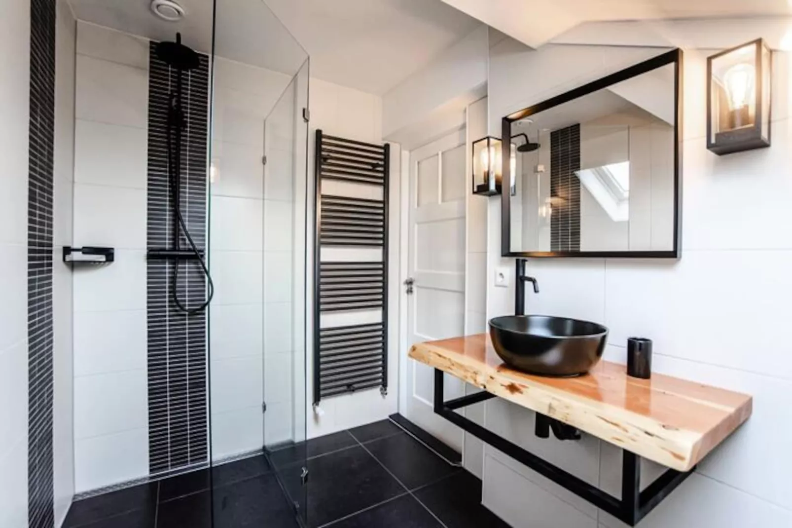 Seawave Apartment 54