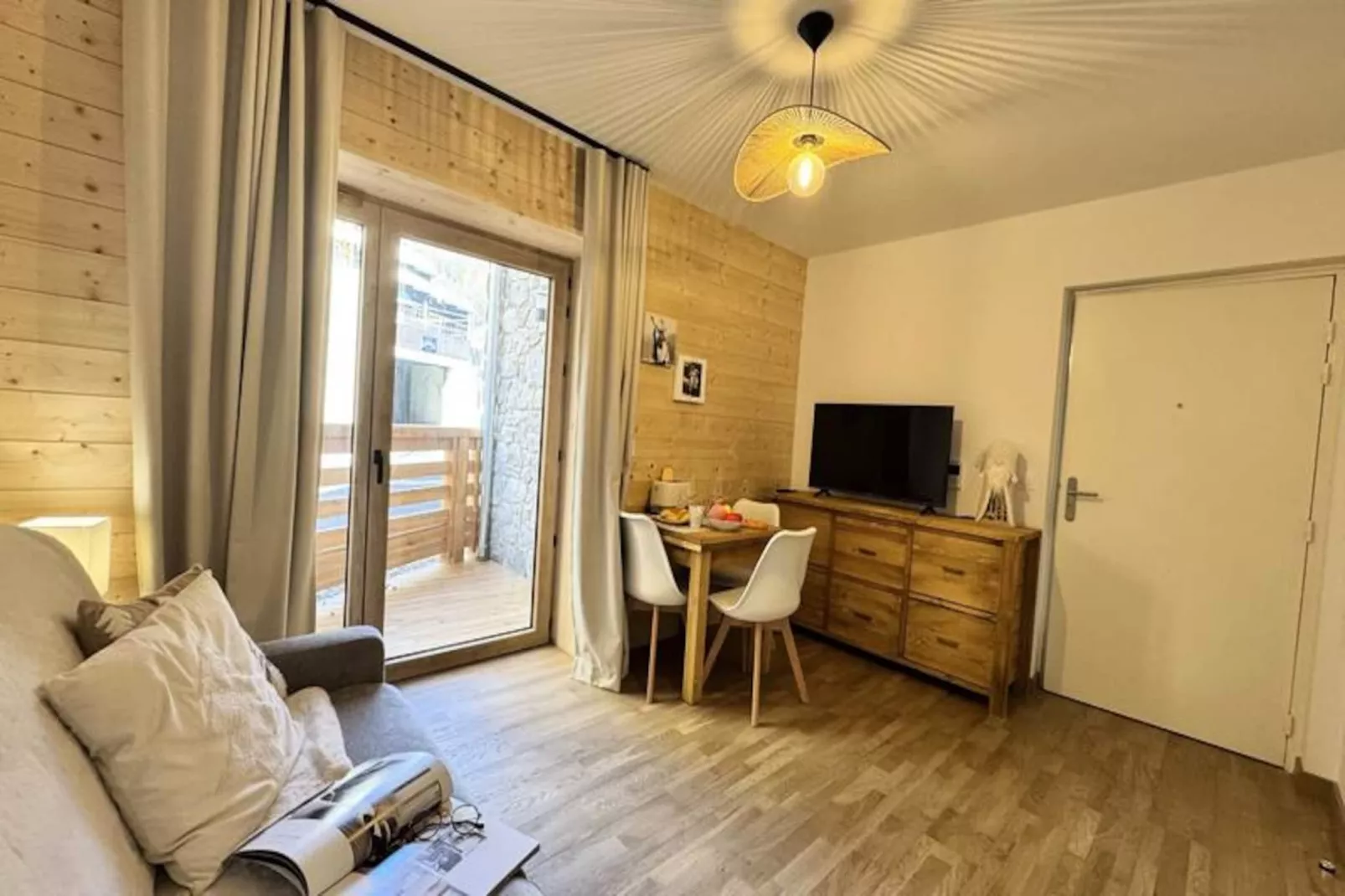 Résidence Le Living Stone B - Niet-getagd