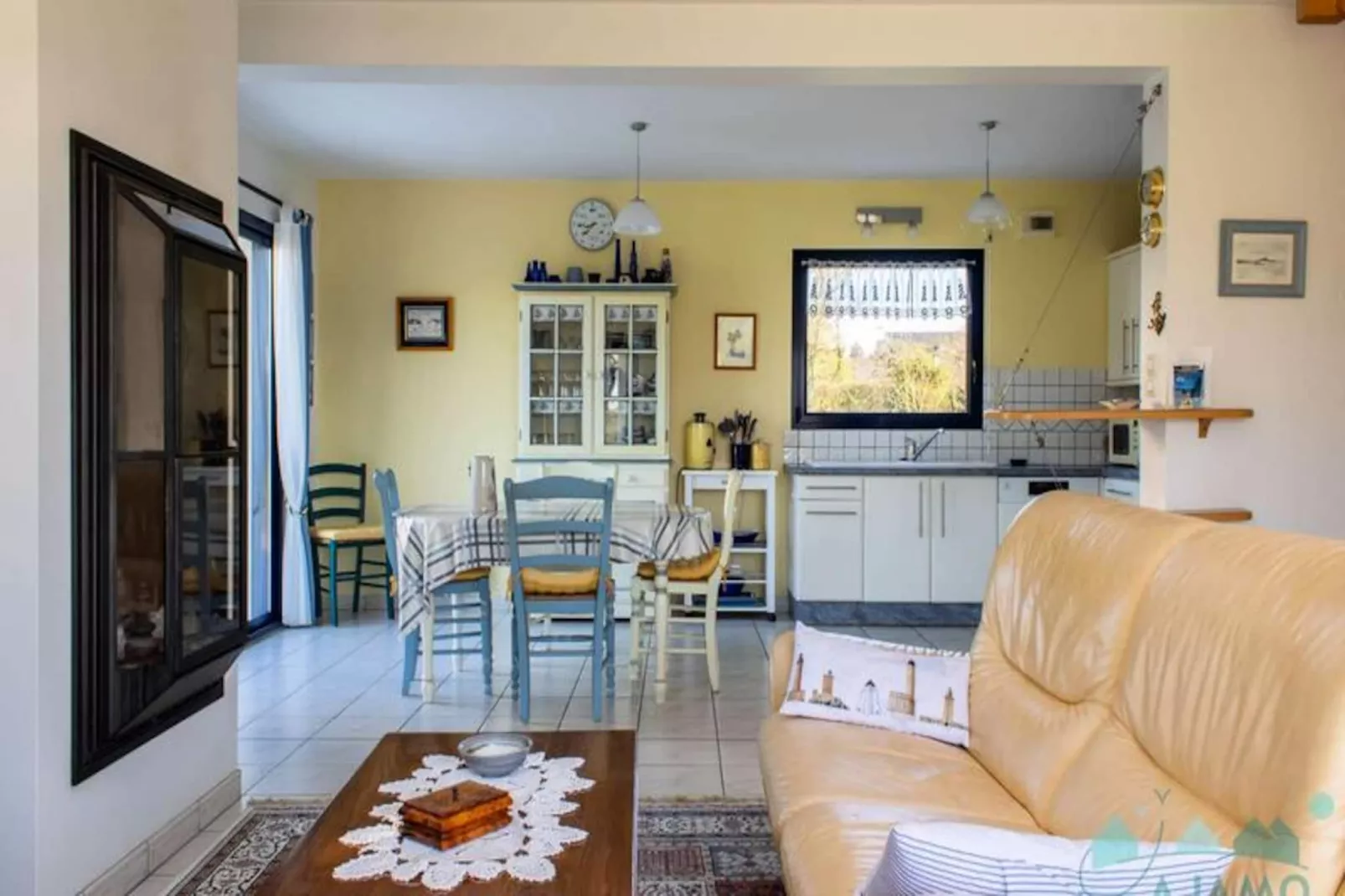 Résidence 305-frehel-Niet-getagd